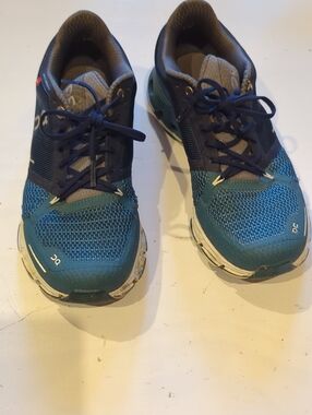 On Running Women's Teal and Navy Running Shoes